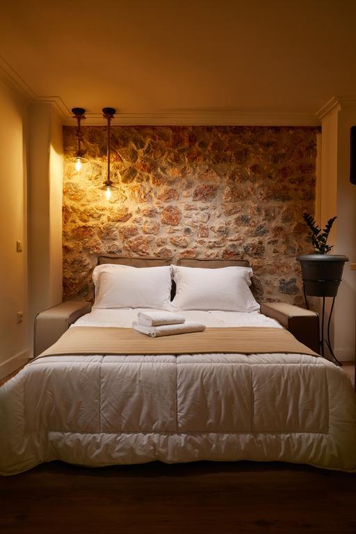 Warm Stone House Daire Atina Dış mekan fotoğraf